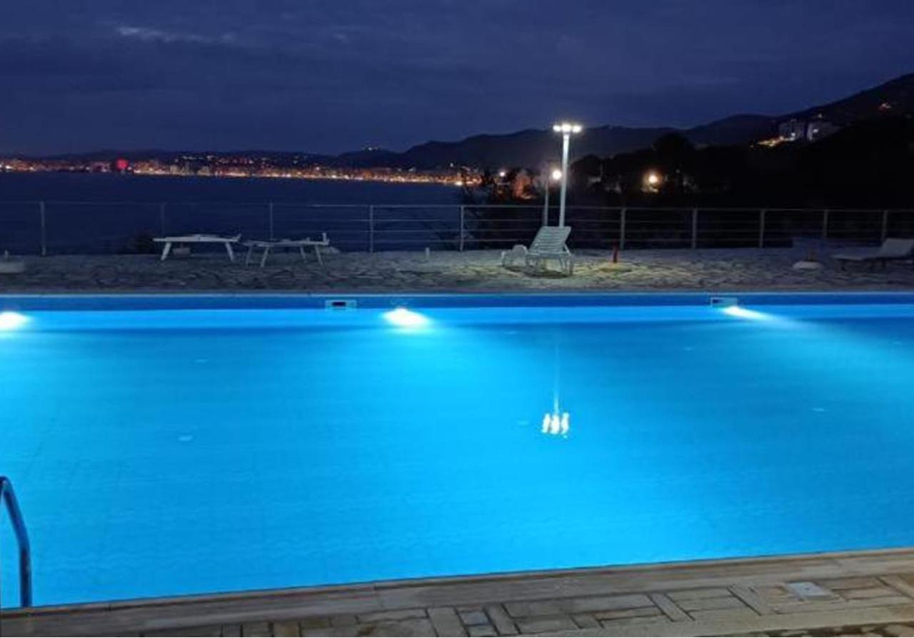 Sunset House Apartment วญอเรอ ภายนอก รูปภาพ